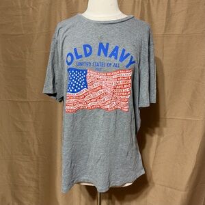 Old Navy Gray T-Shirt with American Flag Graphic